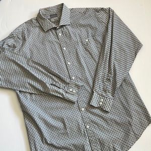 Thomas Dean gray, brown & blue long sleeved button down shirt.  Men’s size XXL